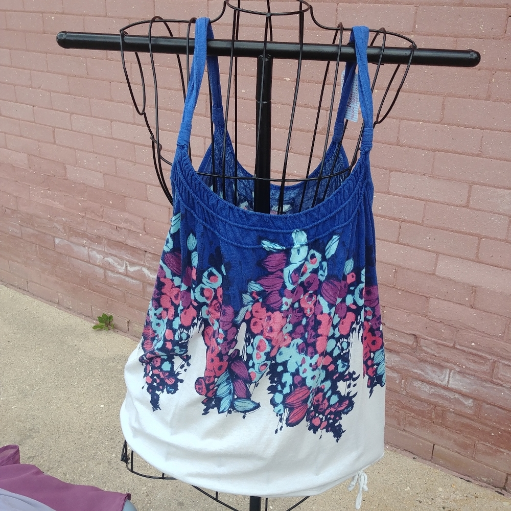 AE • Y2K Cotton White Pattern Floral Tank Top Flowy Oversized Medium